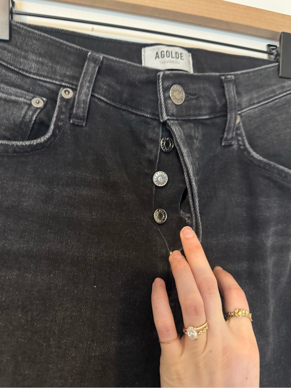 Agolde Riley Crop Jeans - Picture 3 of 8